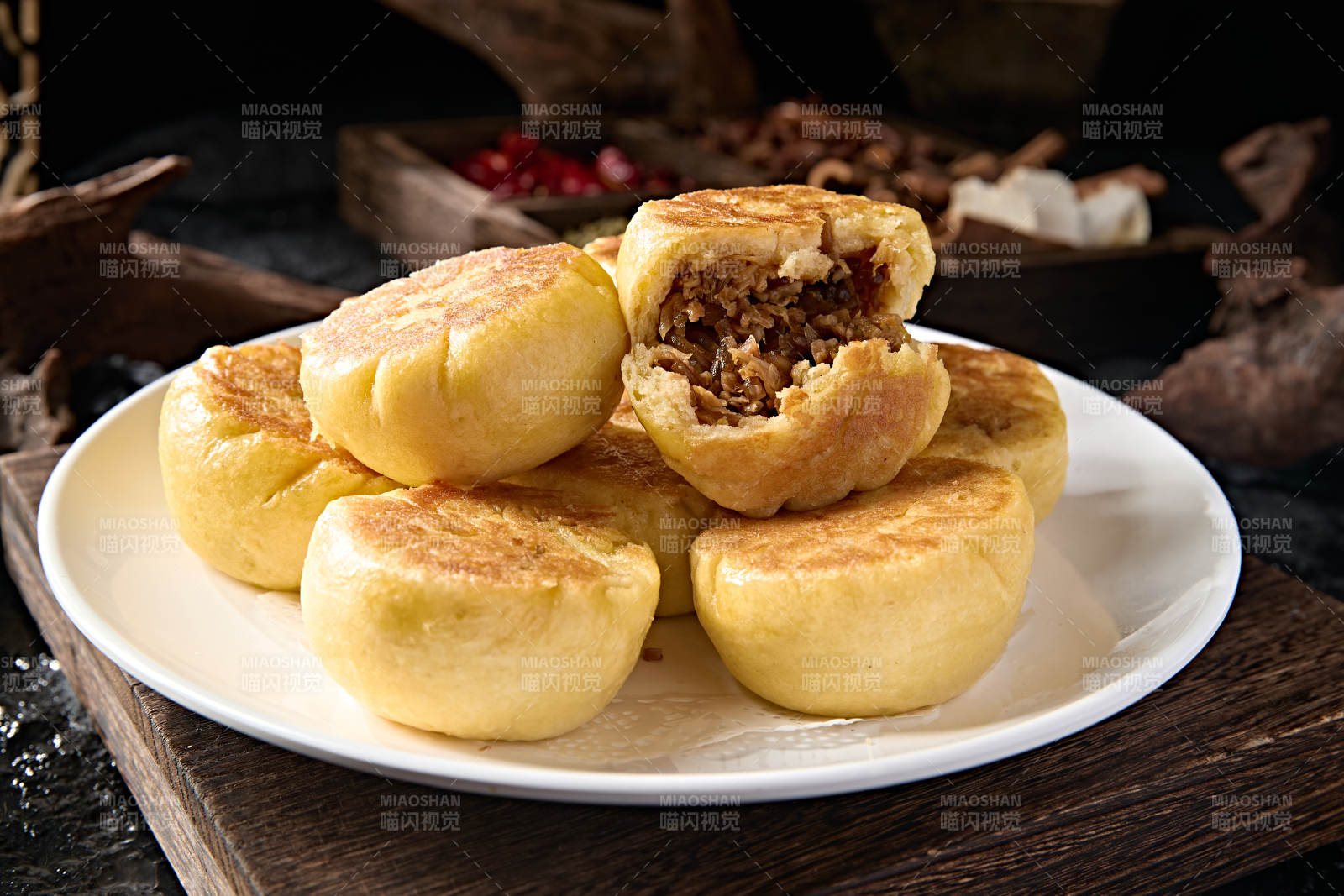 美味主食杂粮野菜馅团子图片