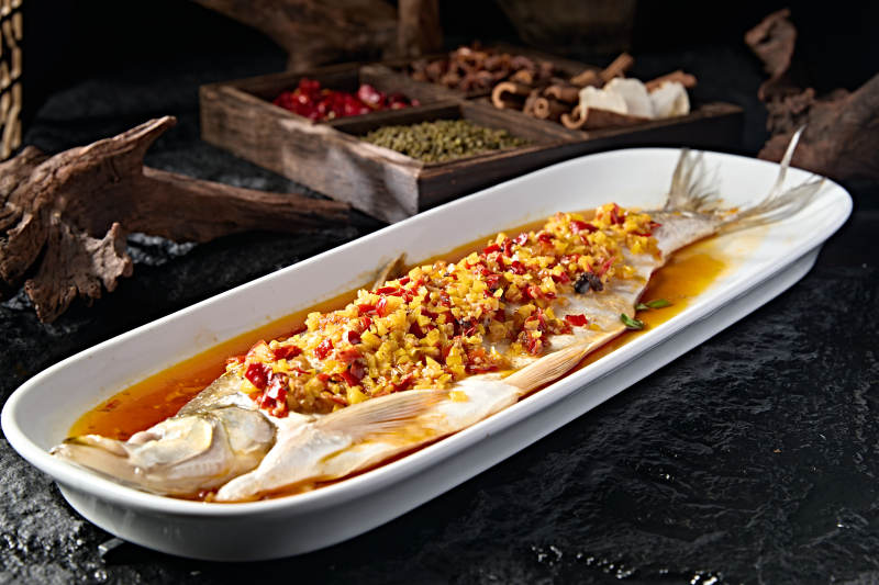 中餐湘菜豆豉剁椒蒸翘嘴白鱼图片