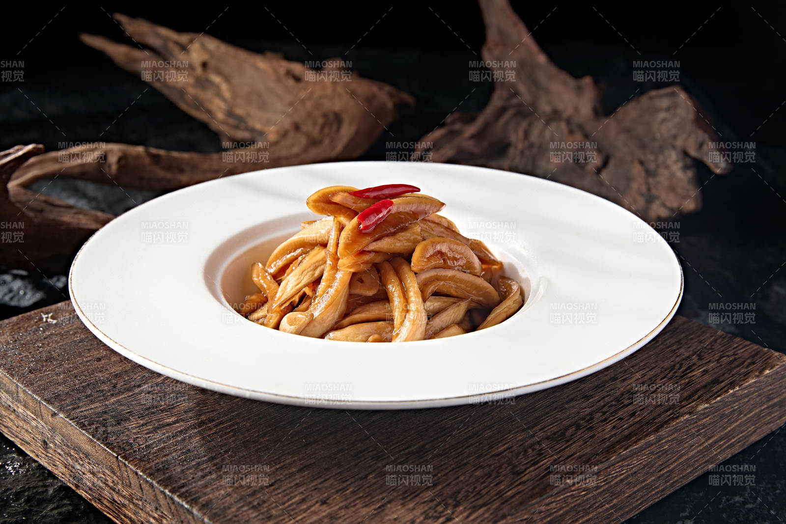 美味中餐下饭菜腌渍萝卜皮图片