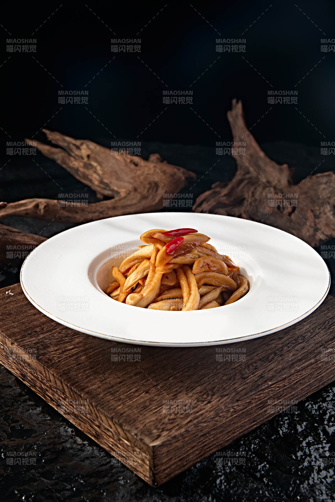 美味中餐下饭菜腌渍萝卜皮图片