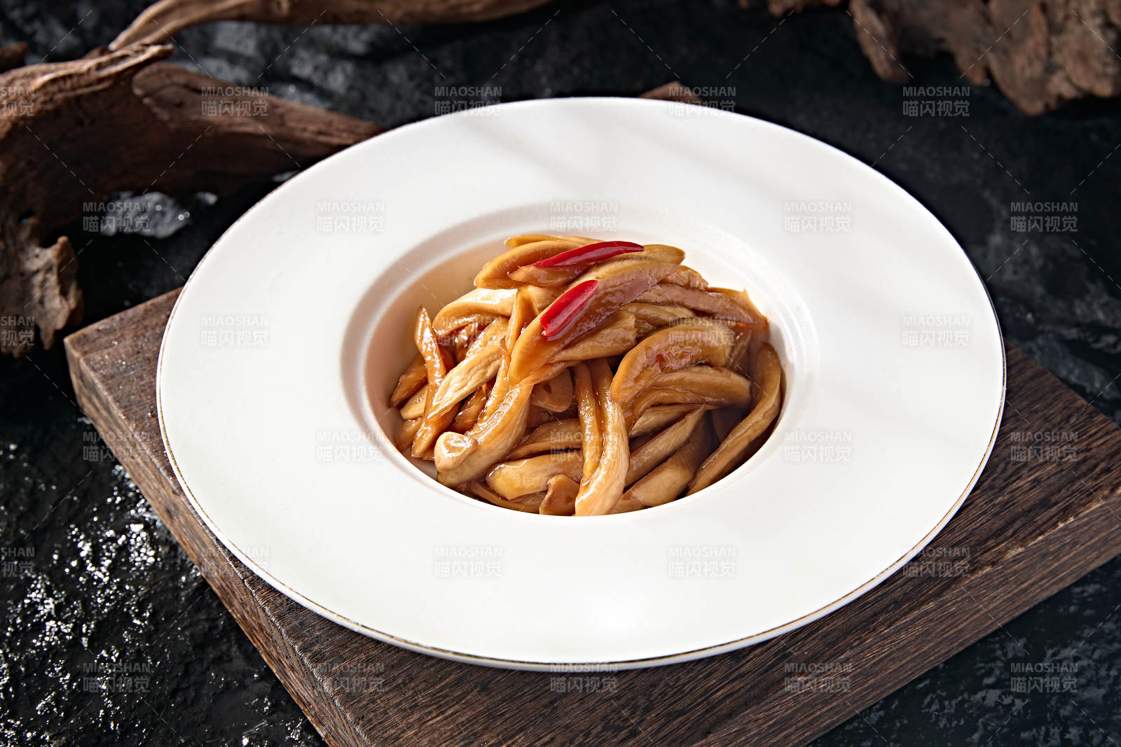 美味中餐下饭菜腌渍萝卜皮图片