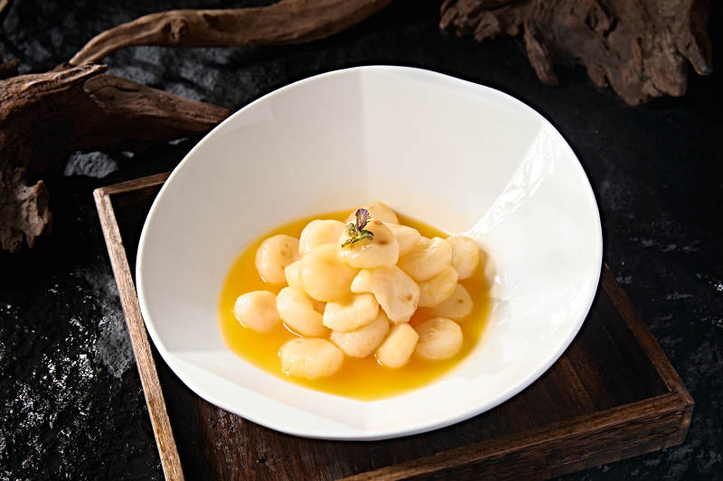 美味中餐甜品凉菜沙棘汁马蹄荸荠图片