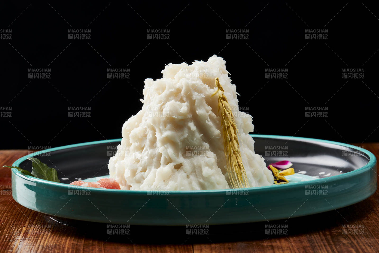 奶油土豆泥艺术摆盘图片