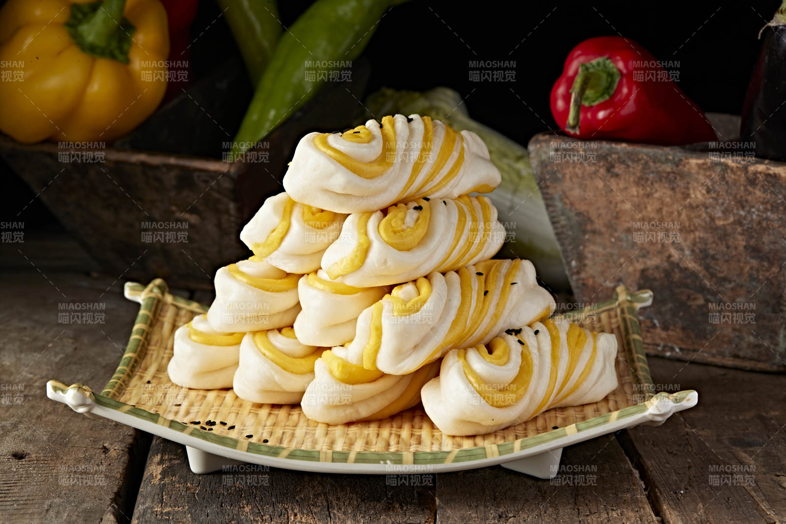 花卷堆叠诱人图片