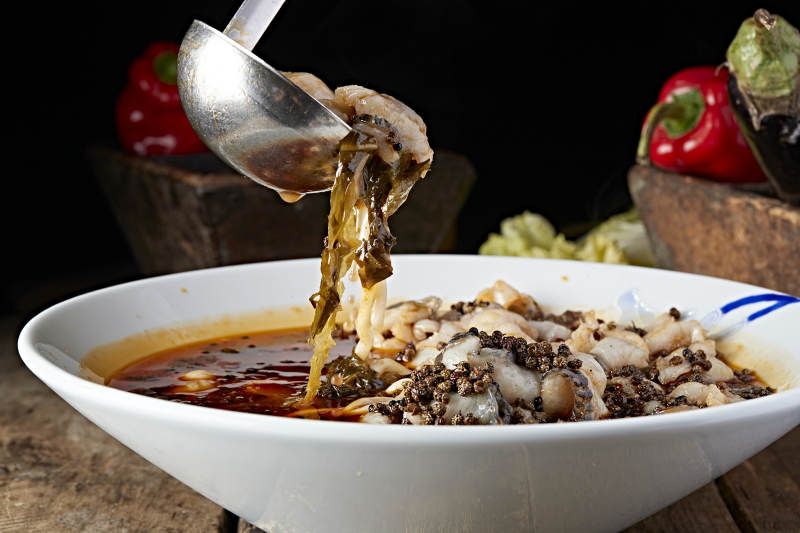 花胶藤椒跳水鳜鱼片图片