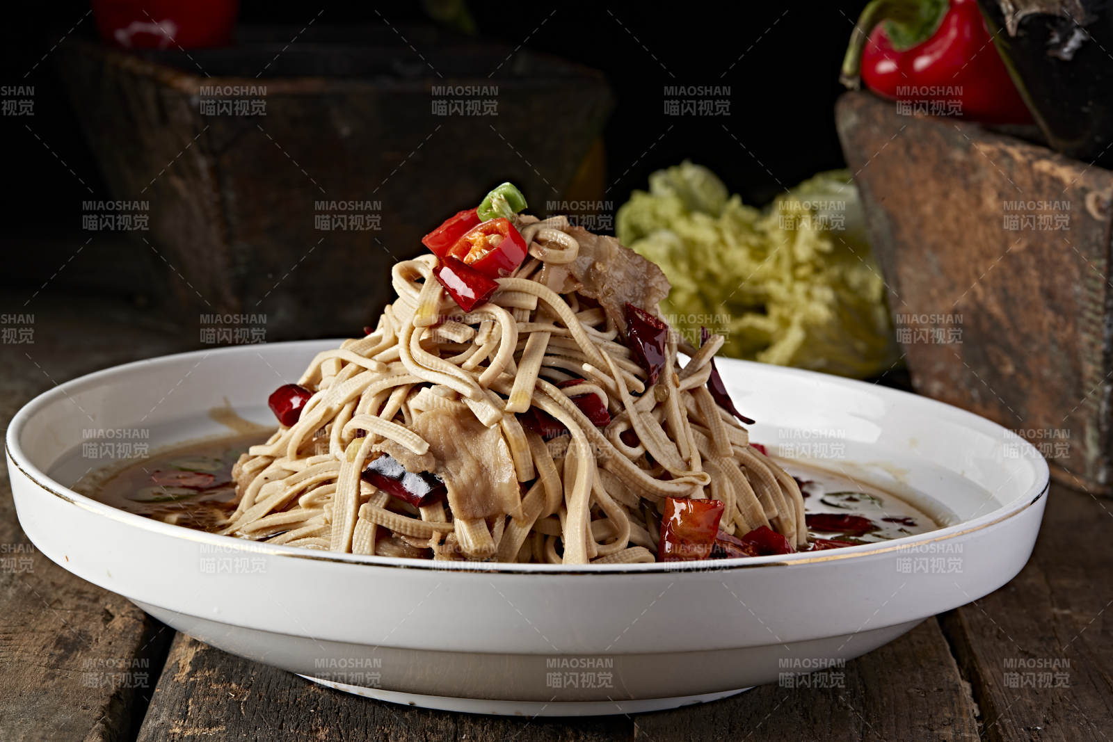 葱香辣炒五花肉干豆腐丝图片