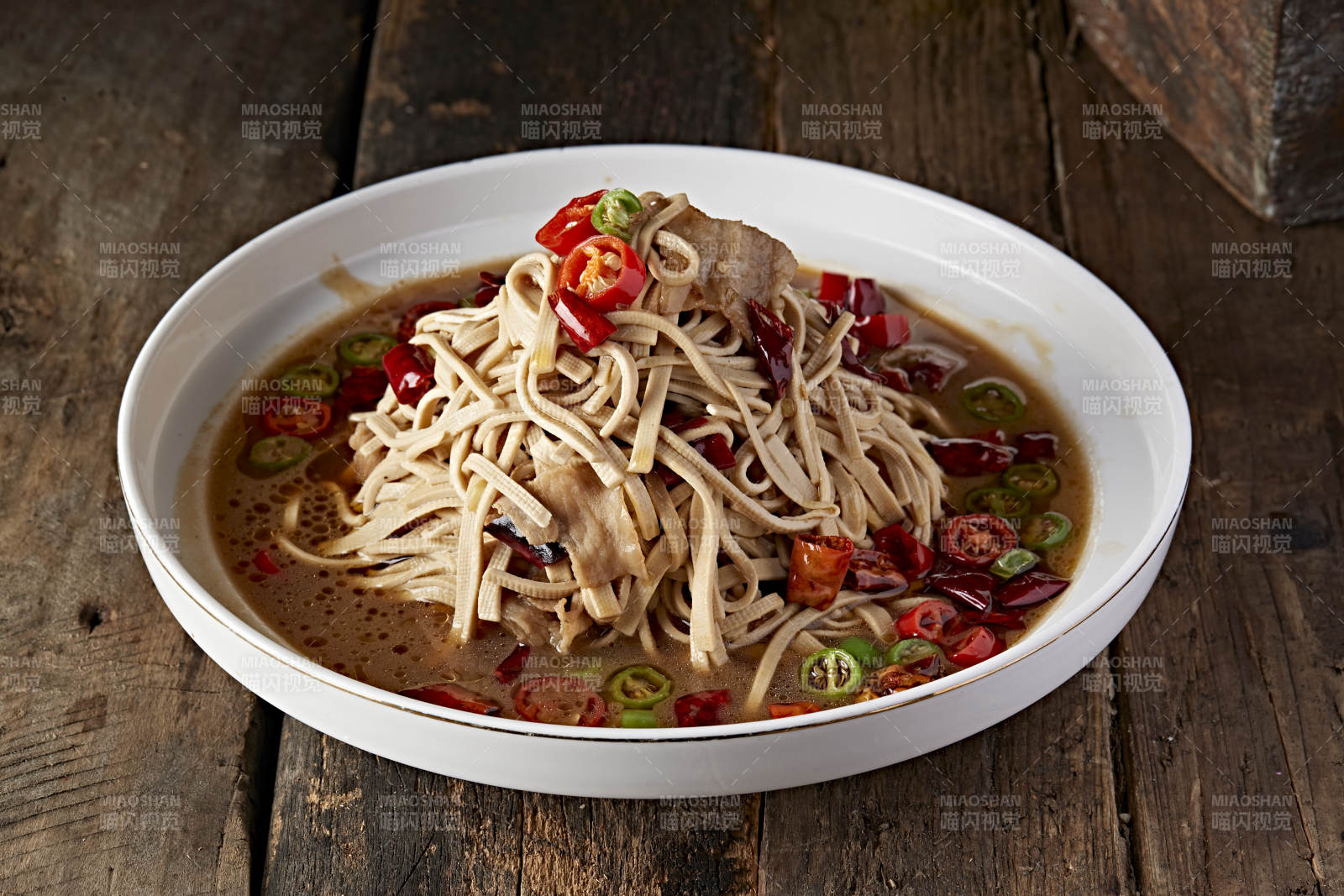 葱香辣炒五花肉干豆腐丝图片