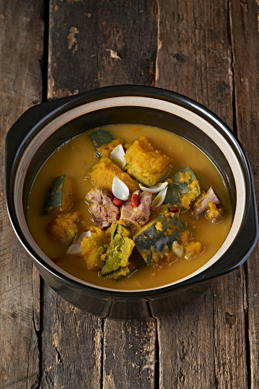 砂锅南瓜百合排骨盅图片