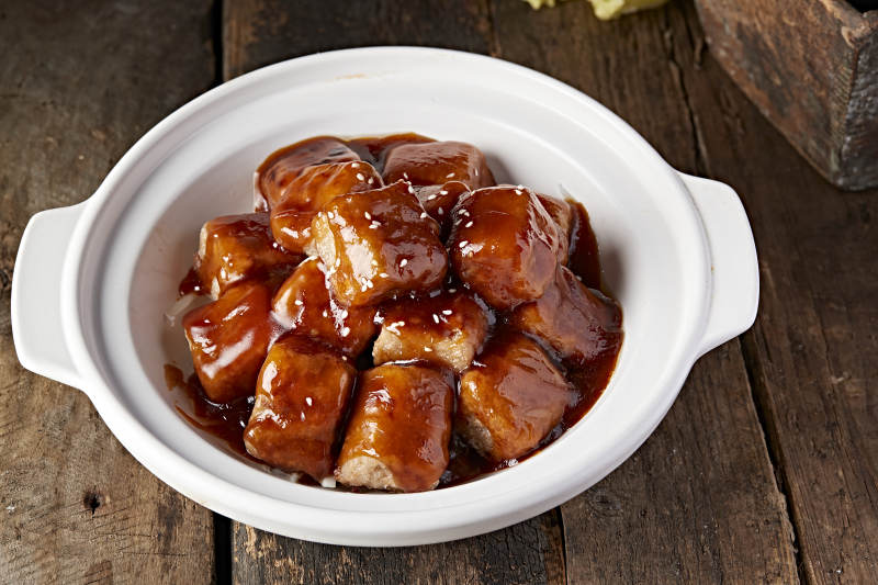 砂锅浇汁烧芋头图片