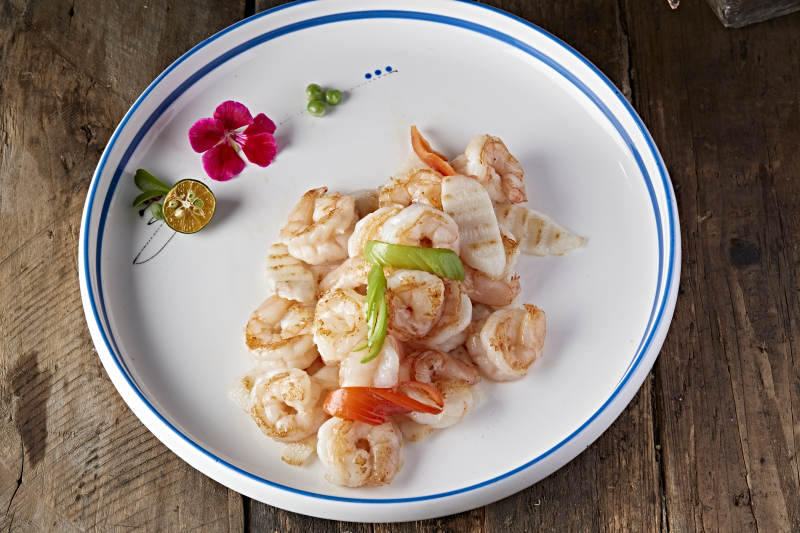 椒盐马牙山药炒大虾仁图片