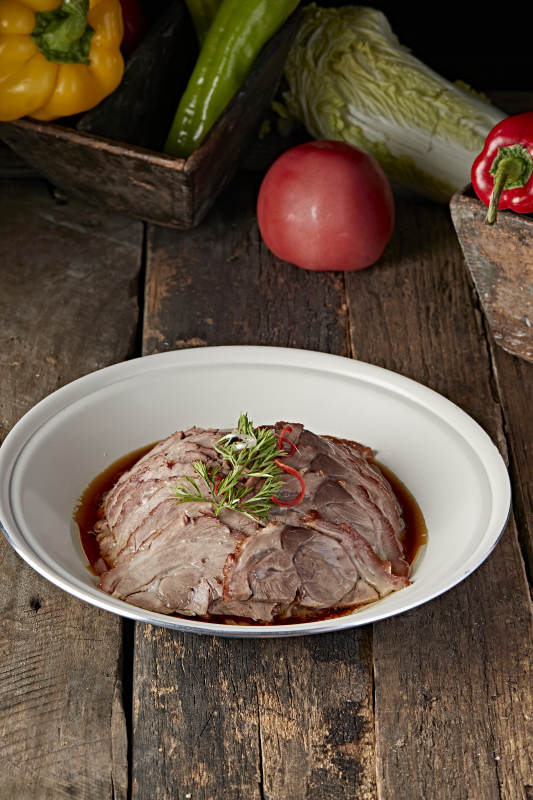 酸菜蒸肘花切片图片