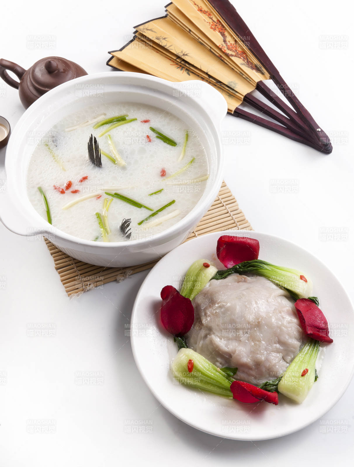 黑鱼滋补锅图片