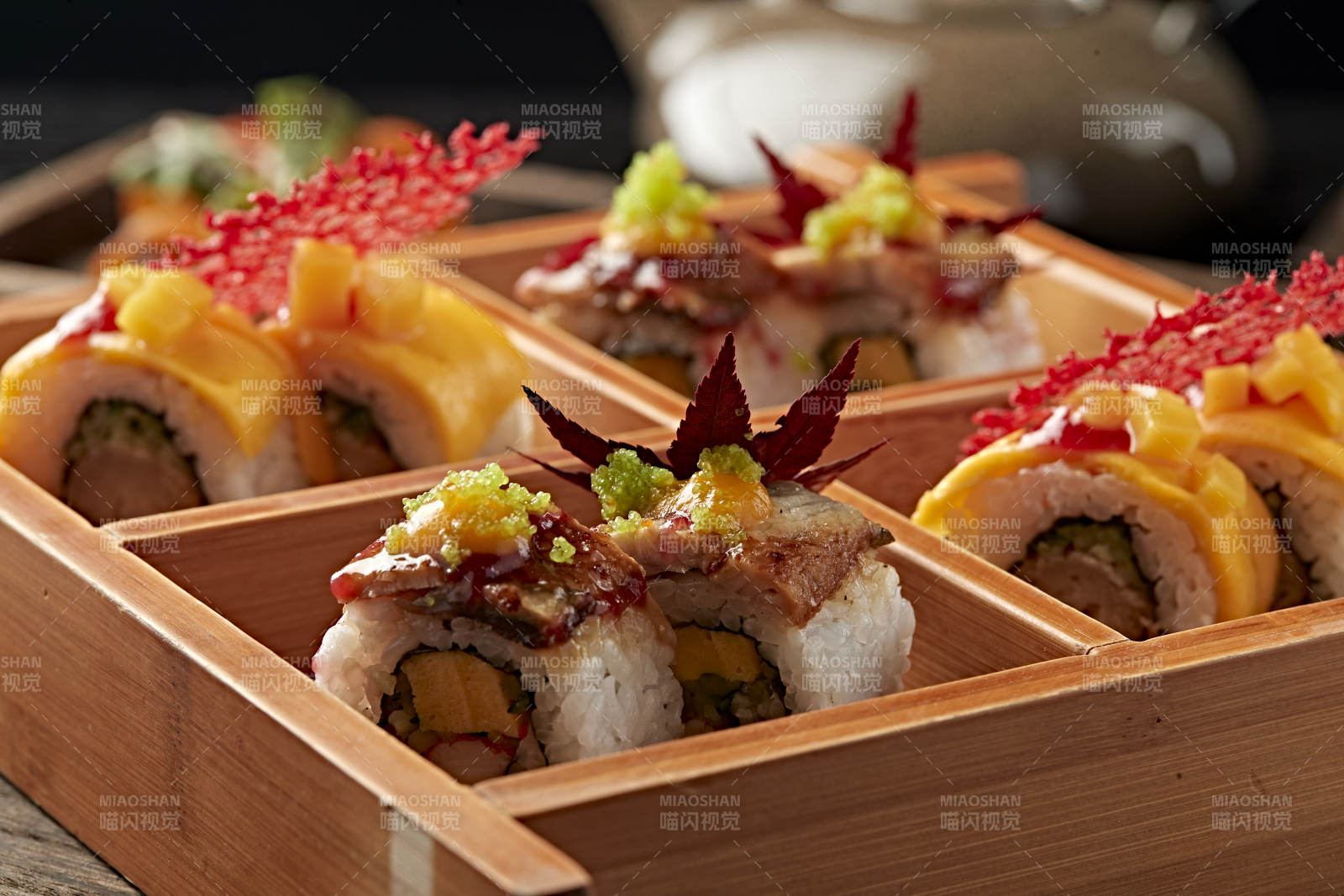 精致寿司拼盘图片