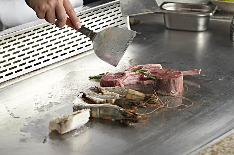 铁板煎肉与海鲜图片