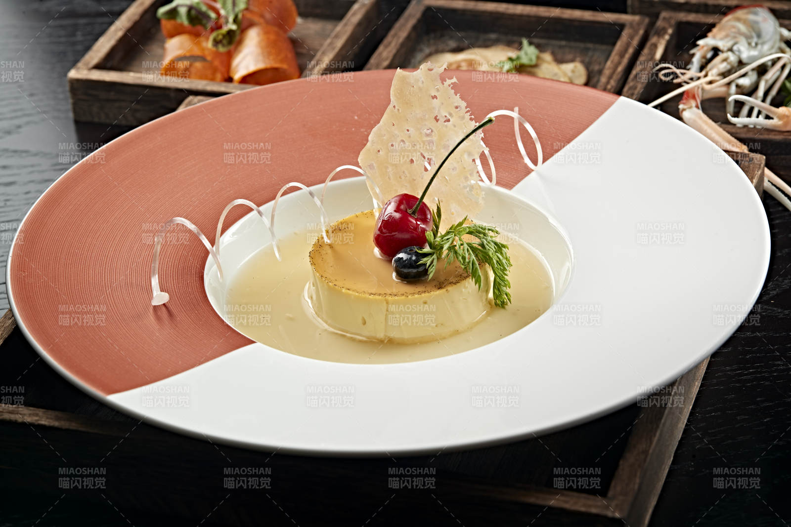 焦糖椰奶香草布丁图片