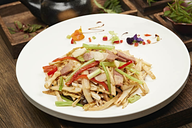 西芹竹笋炒肉片图片