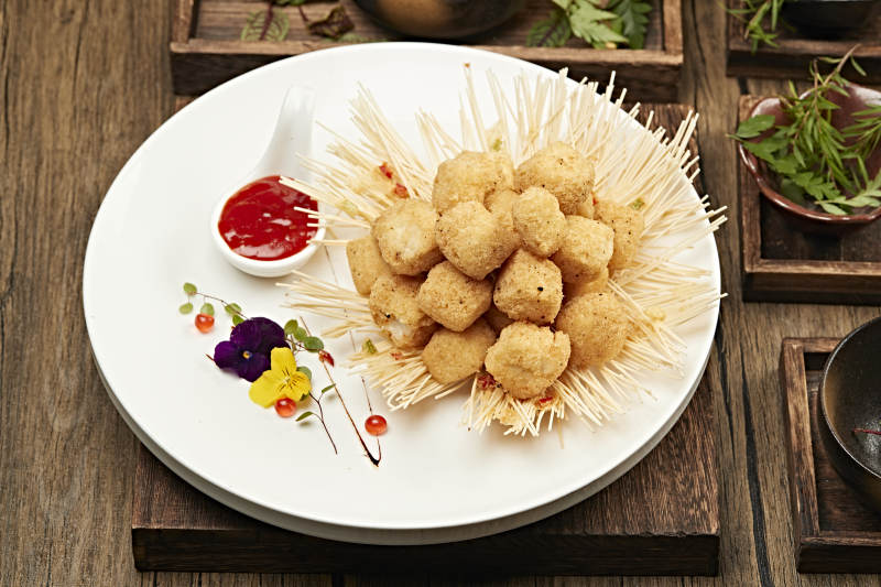 酥炸金沙内酯豆腐球图片