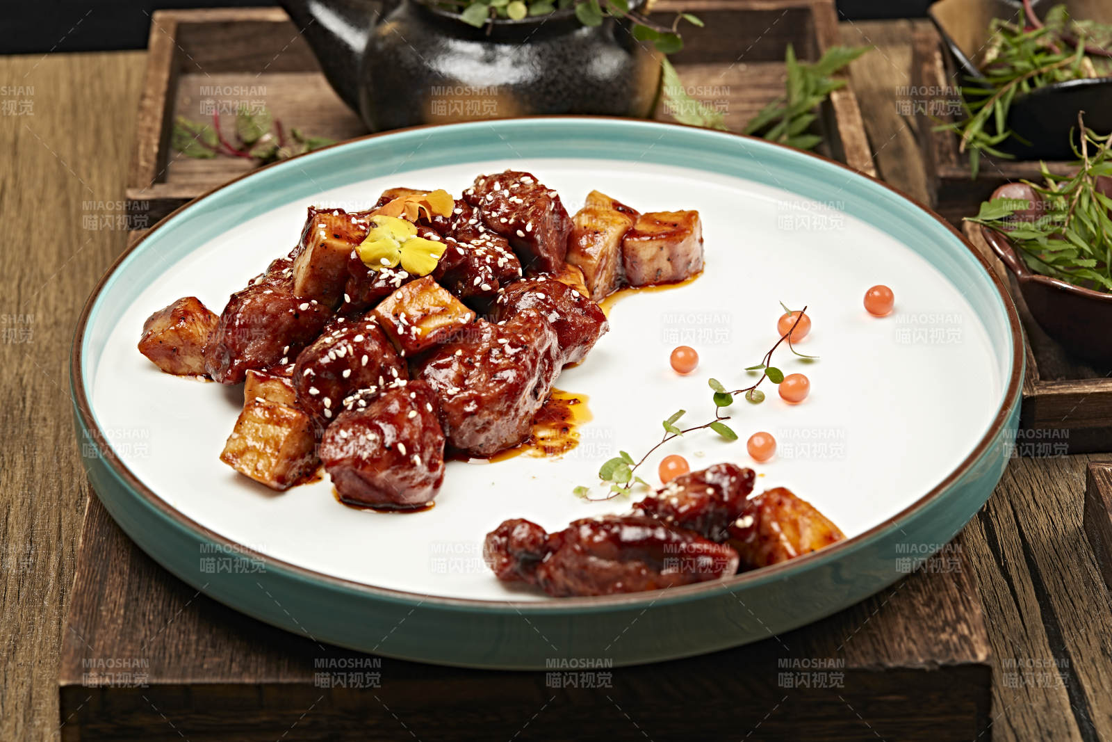 酱烧杏鲍菇牛仔粒图片