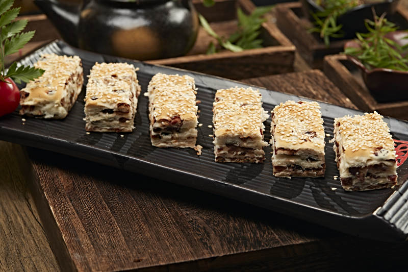 千层烘烤红豆饼图片