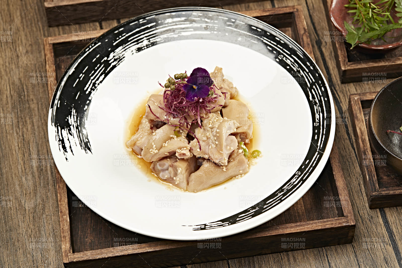 麻油巧拌清炖猪蹄块图片