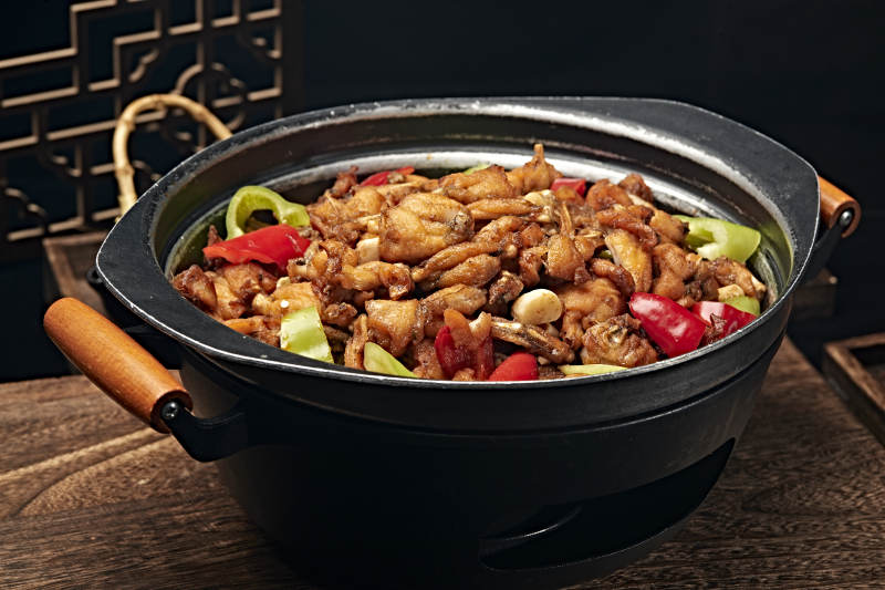 香辣鸡煲盛宴图片