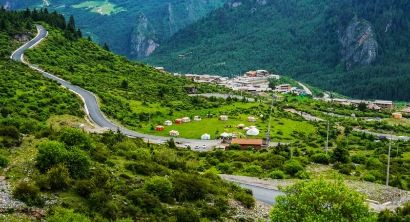 甘南小独库公路y550乡道沿途藏寨村落图片