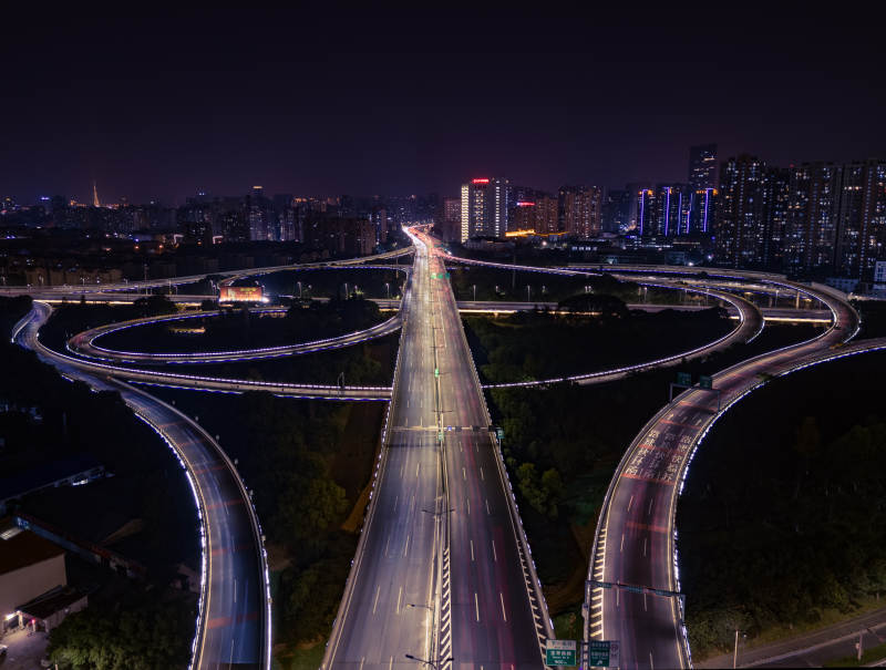 夜幕下的友新城市立交桥图片