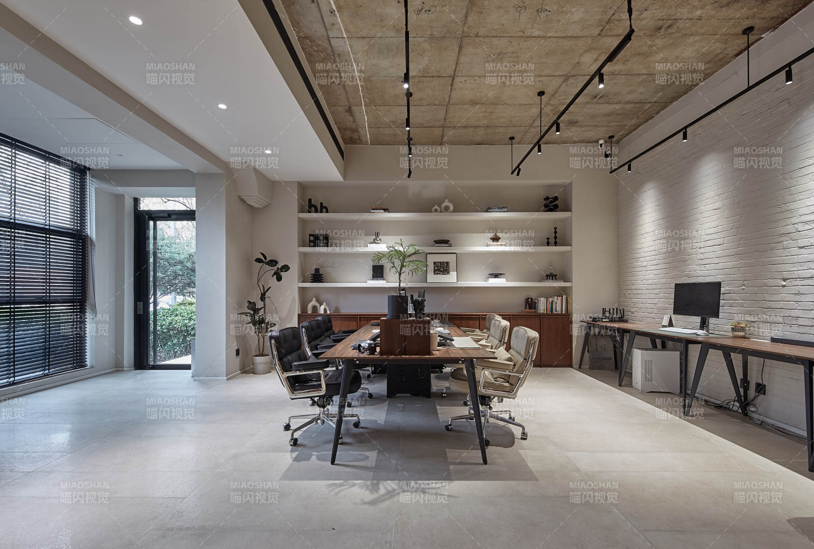 现代简约办公室图片