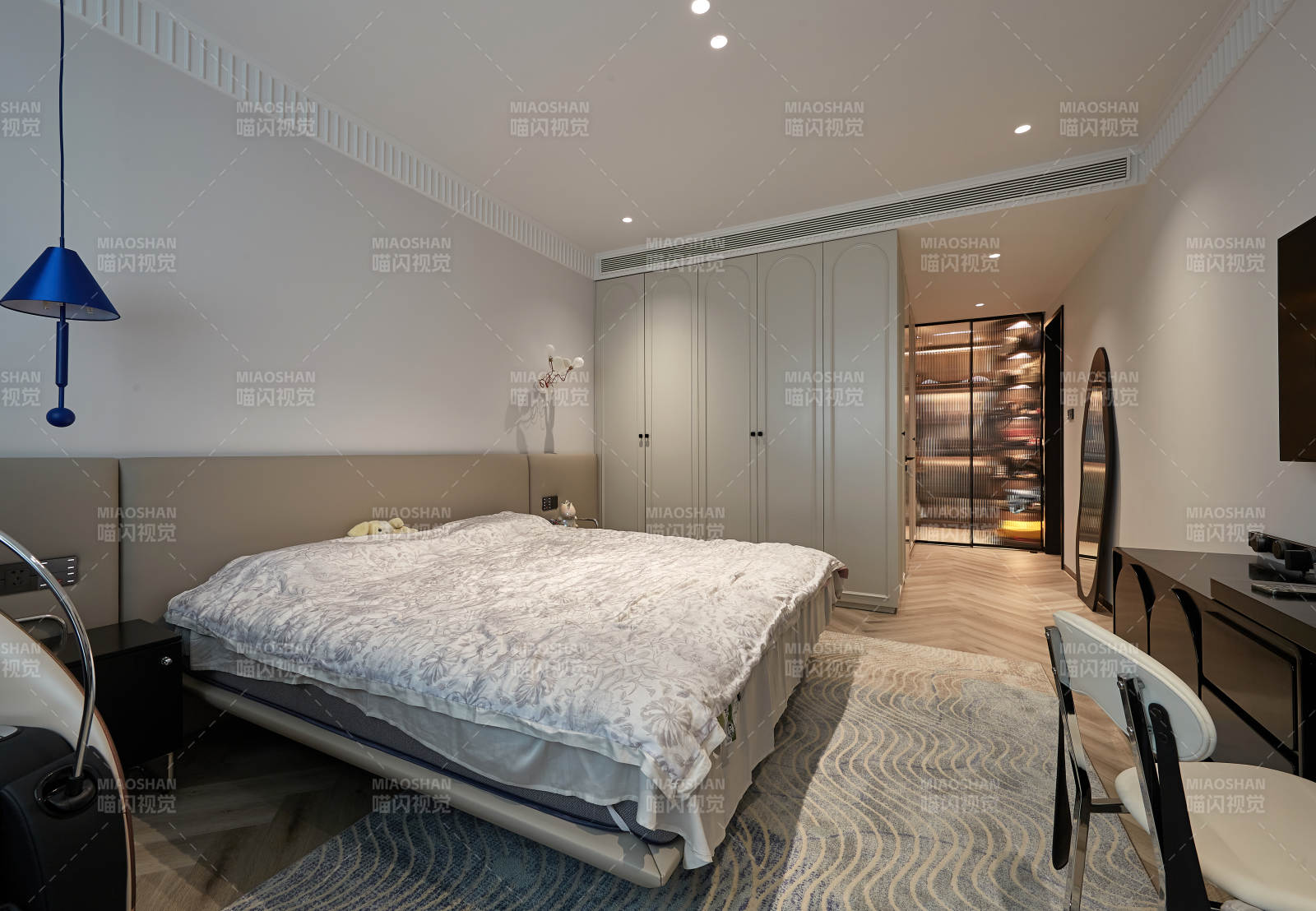 现代简约卧室设计图片