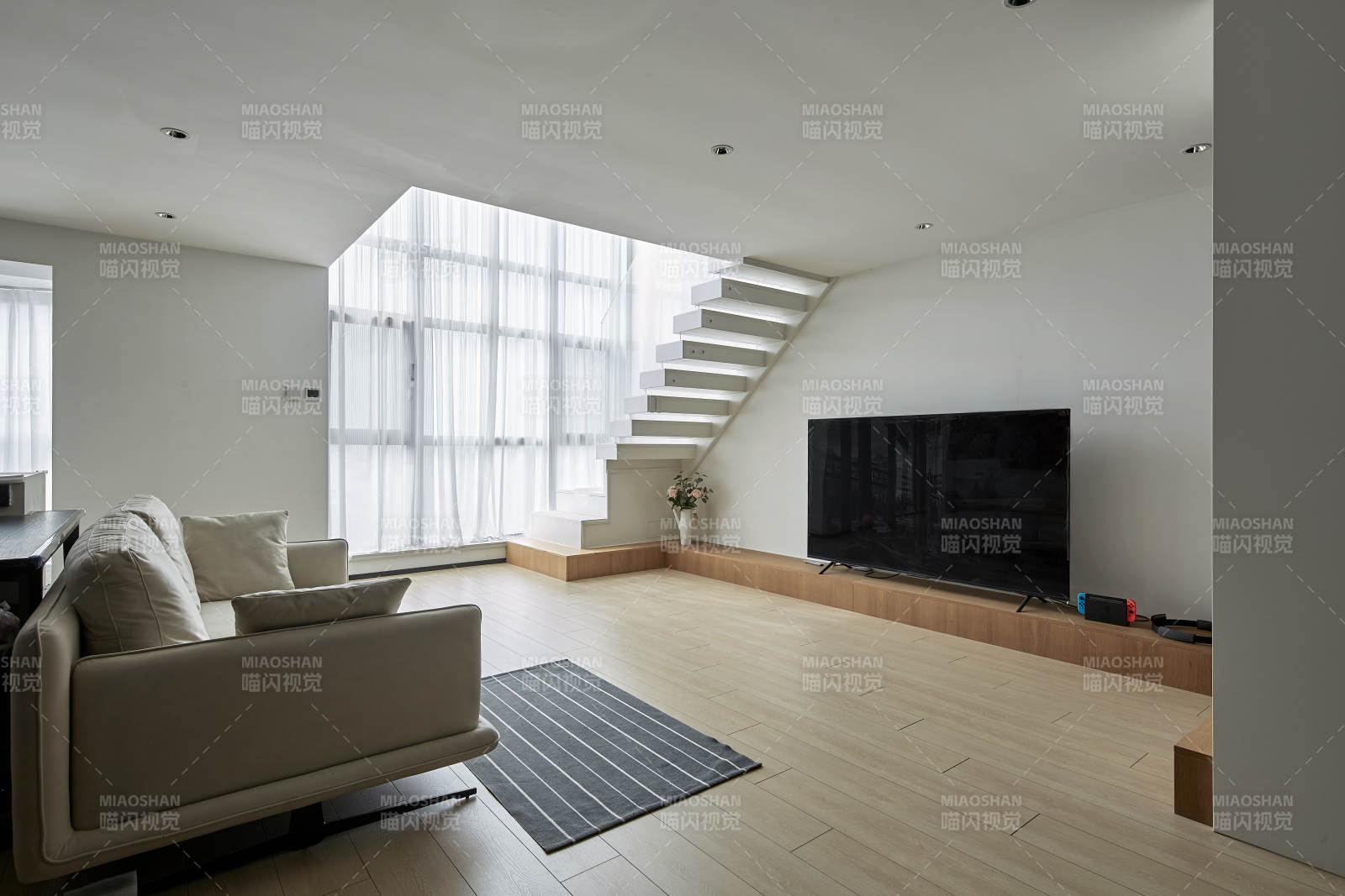 现代简约客厅设计图片