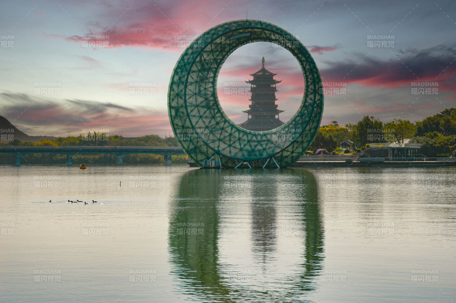 厦门圆月广场图片