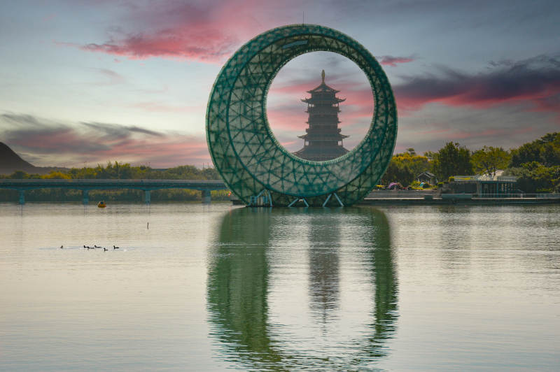 厦门圆月广场图片