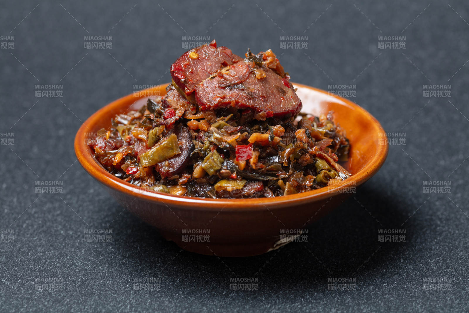 外婆菜炒腊肉图片