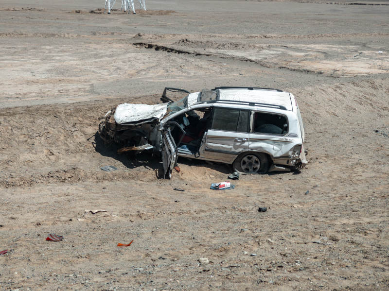 车祸现场 车辆损毁图片