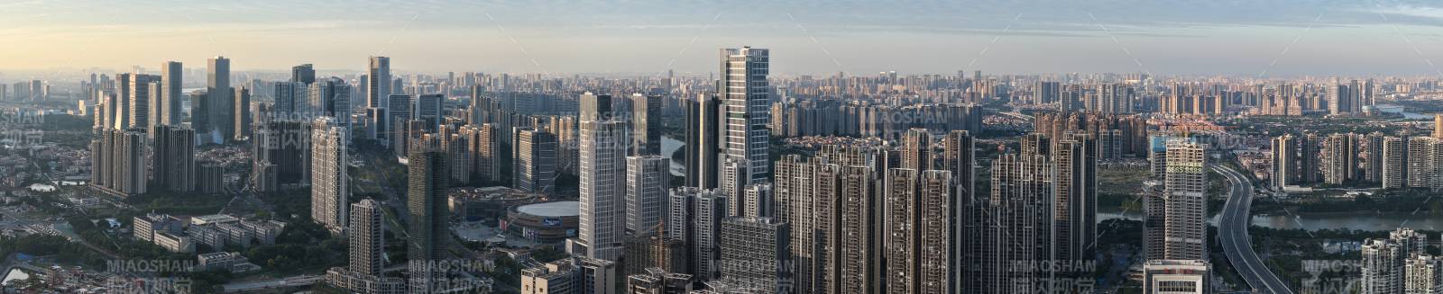 佛山新城天际线全景图片
