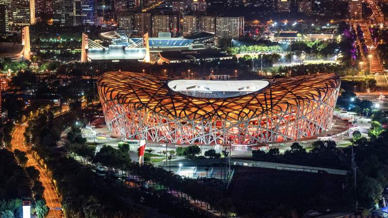 北京鸟巢夜景璀璨图片