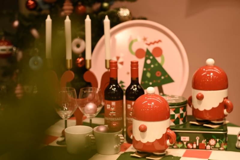 圣诞餐桌布置图片