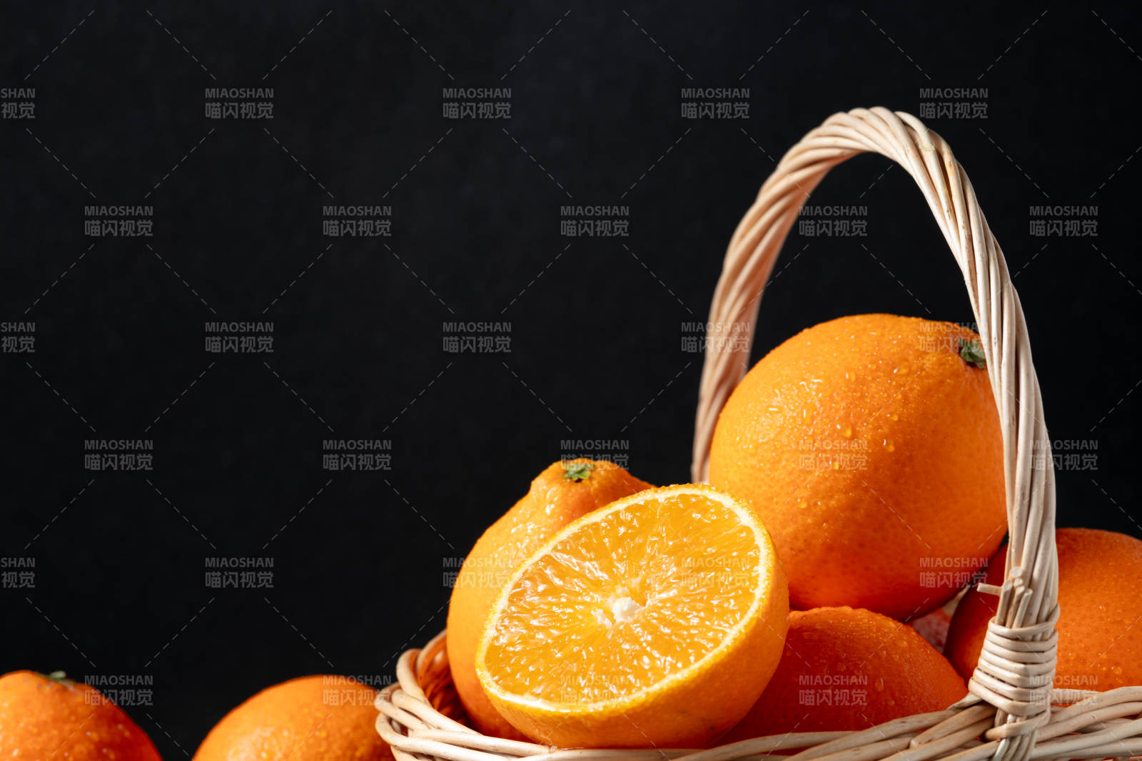 橙香满篮图片