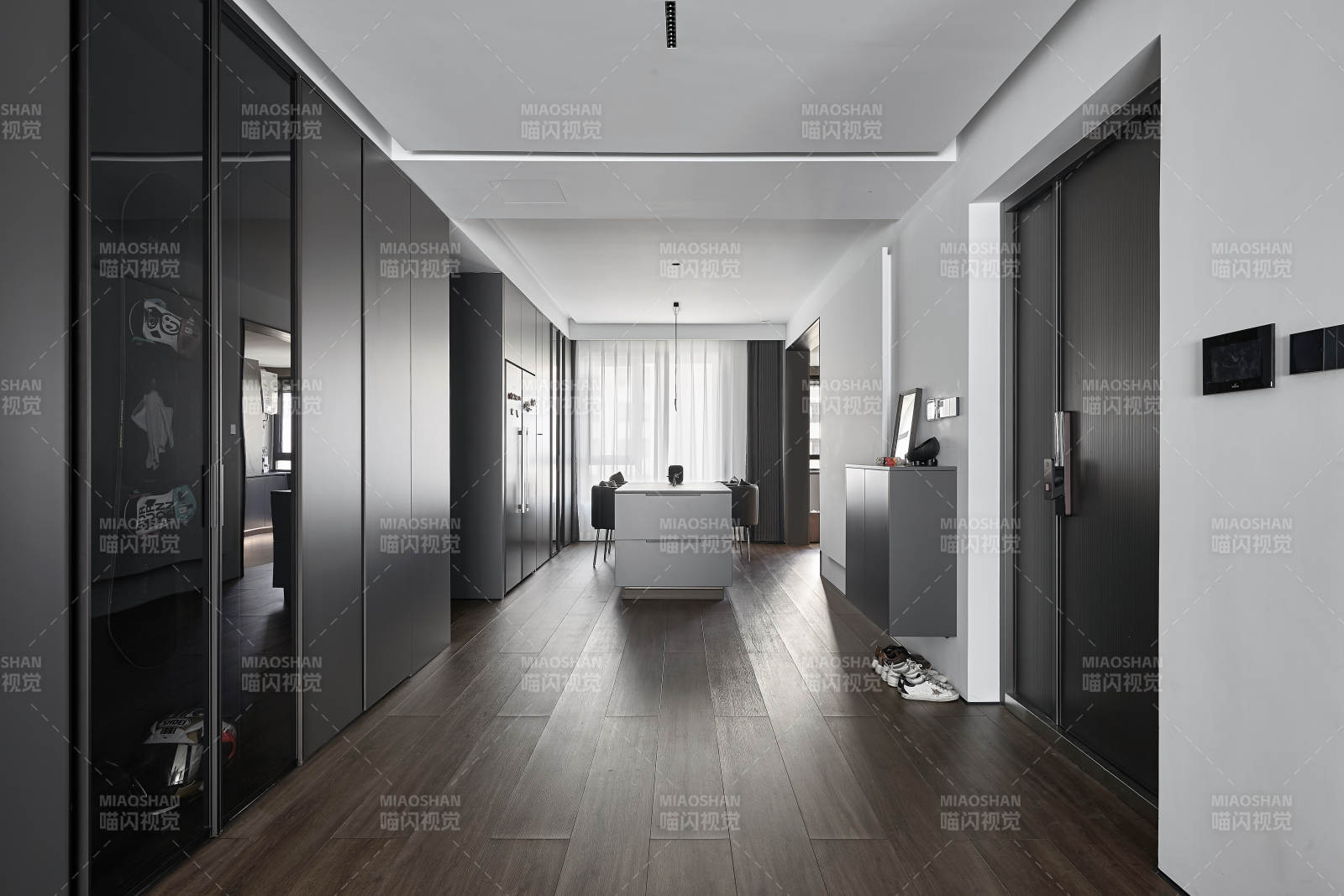 现代简约家居走廊图片