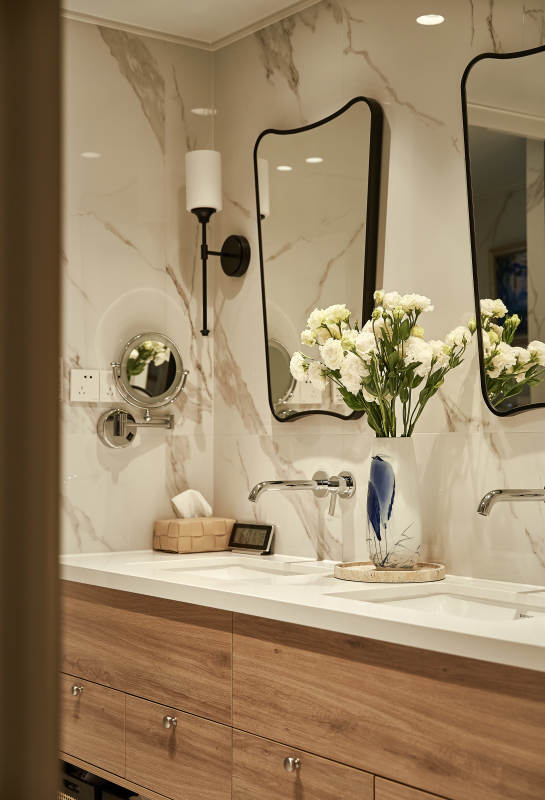 现代简约浴室设计图片