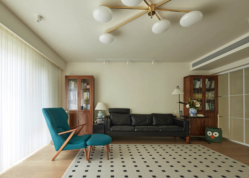 现代简约客厅设计图片