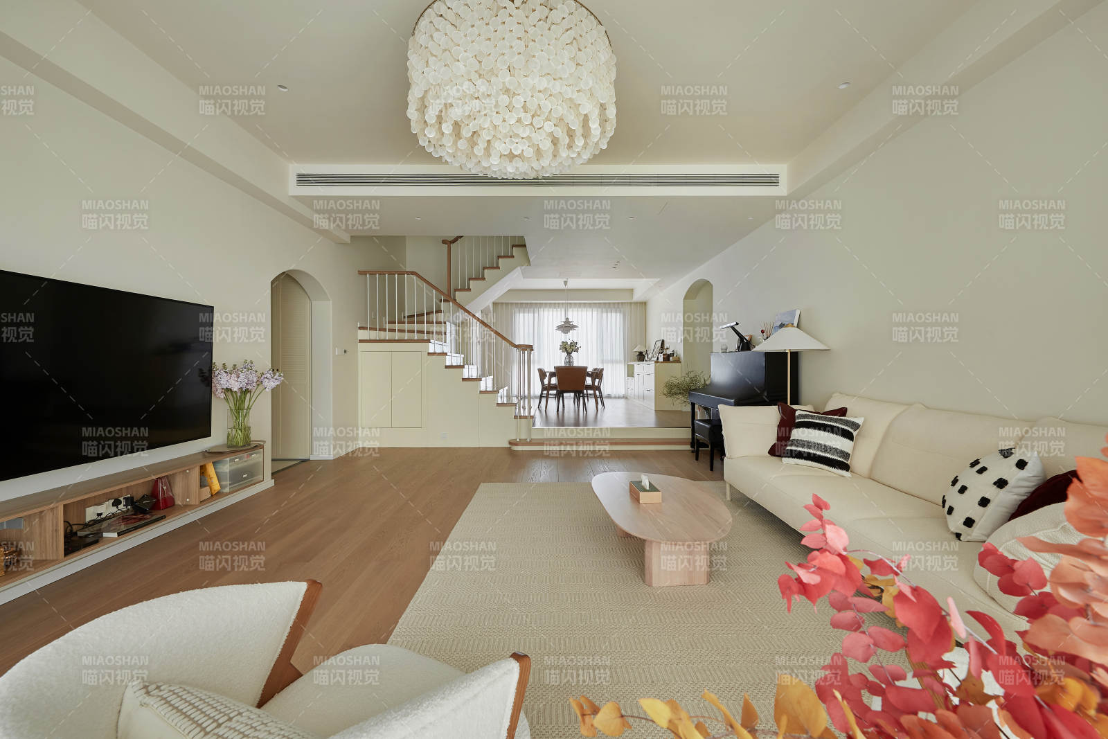 现代简约客厅设计图片