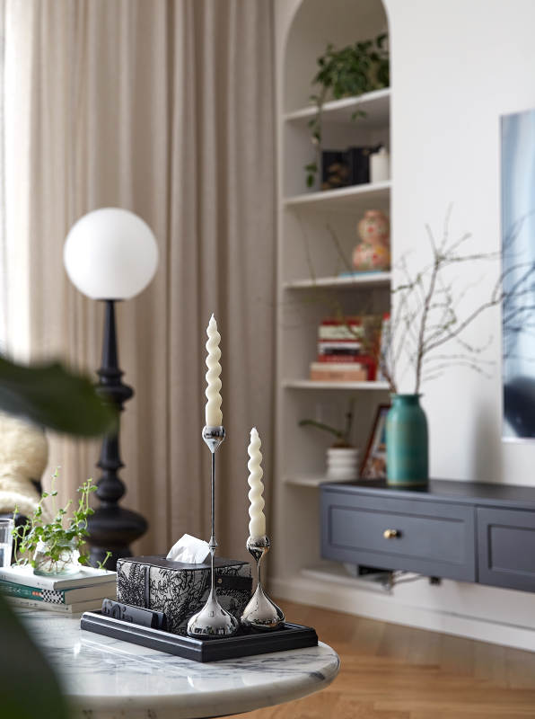 现代客厅烛光雅致图片