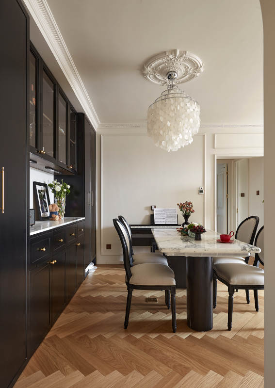 现代简约餐厅设计图片