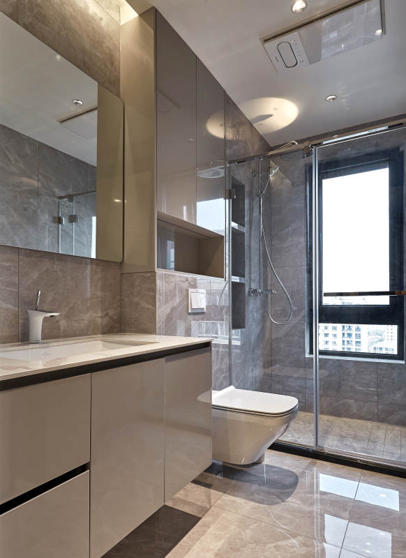 现代简约浴室设计图片