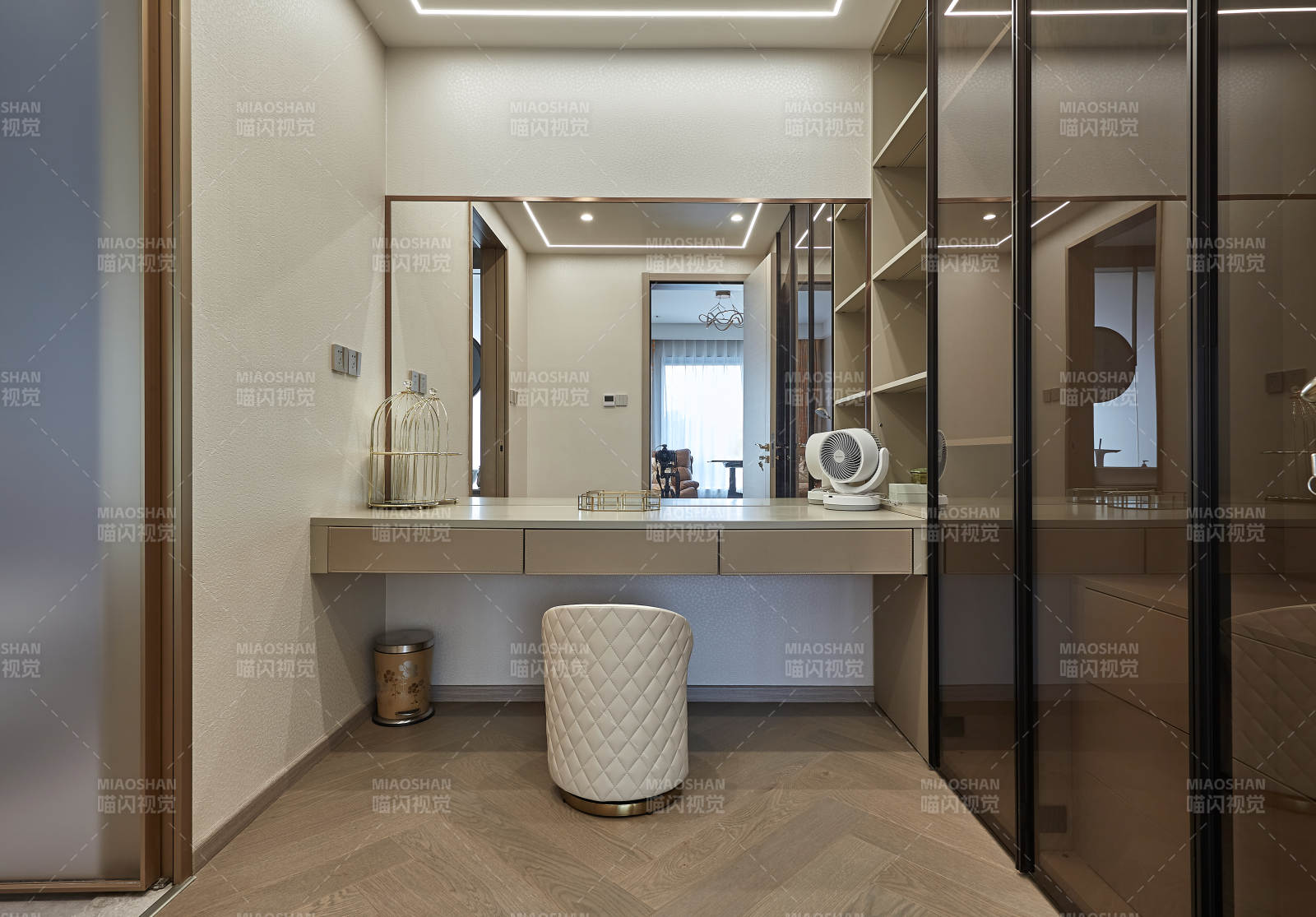 现代简约梳妆间图片