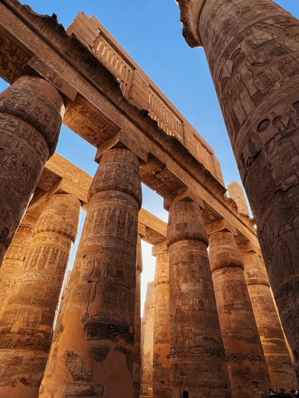 埃及神庙柱廊图片