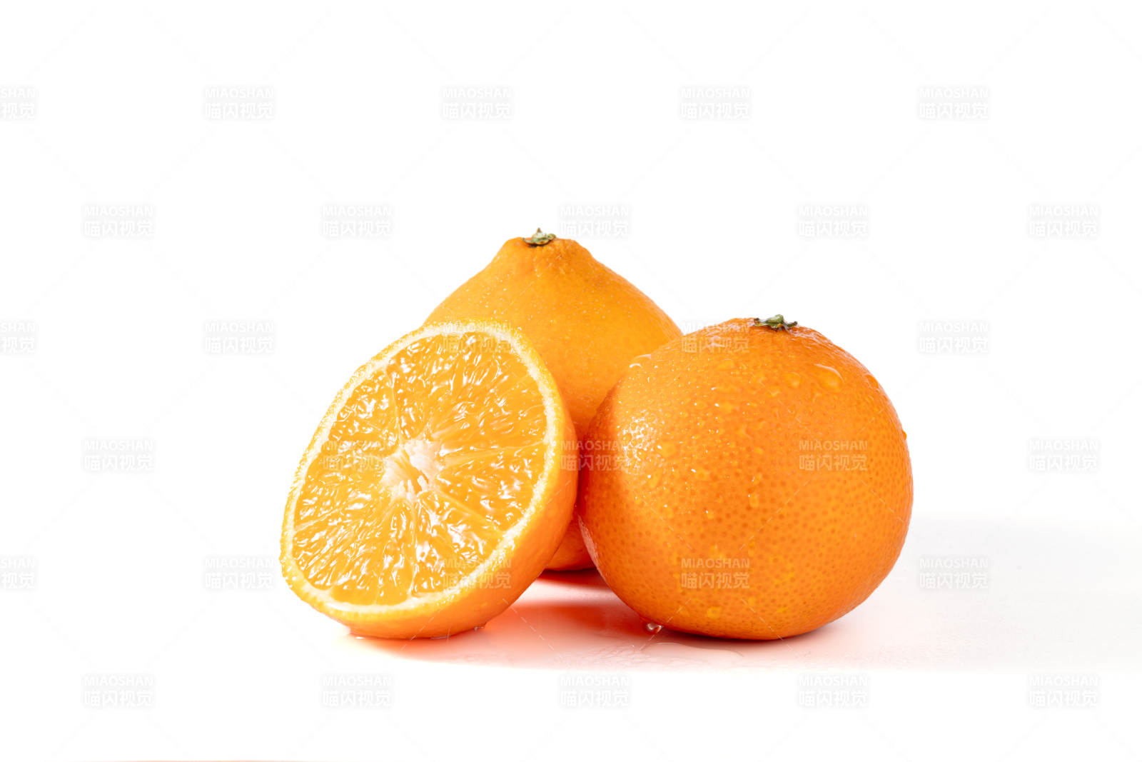 新鲜橙子特写图片