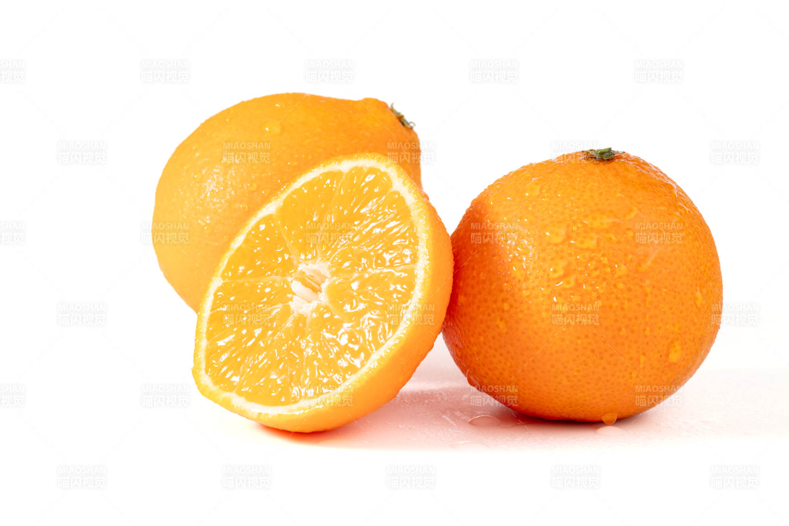 新鲜橙子特写图片