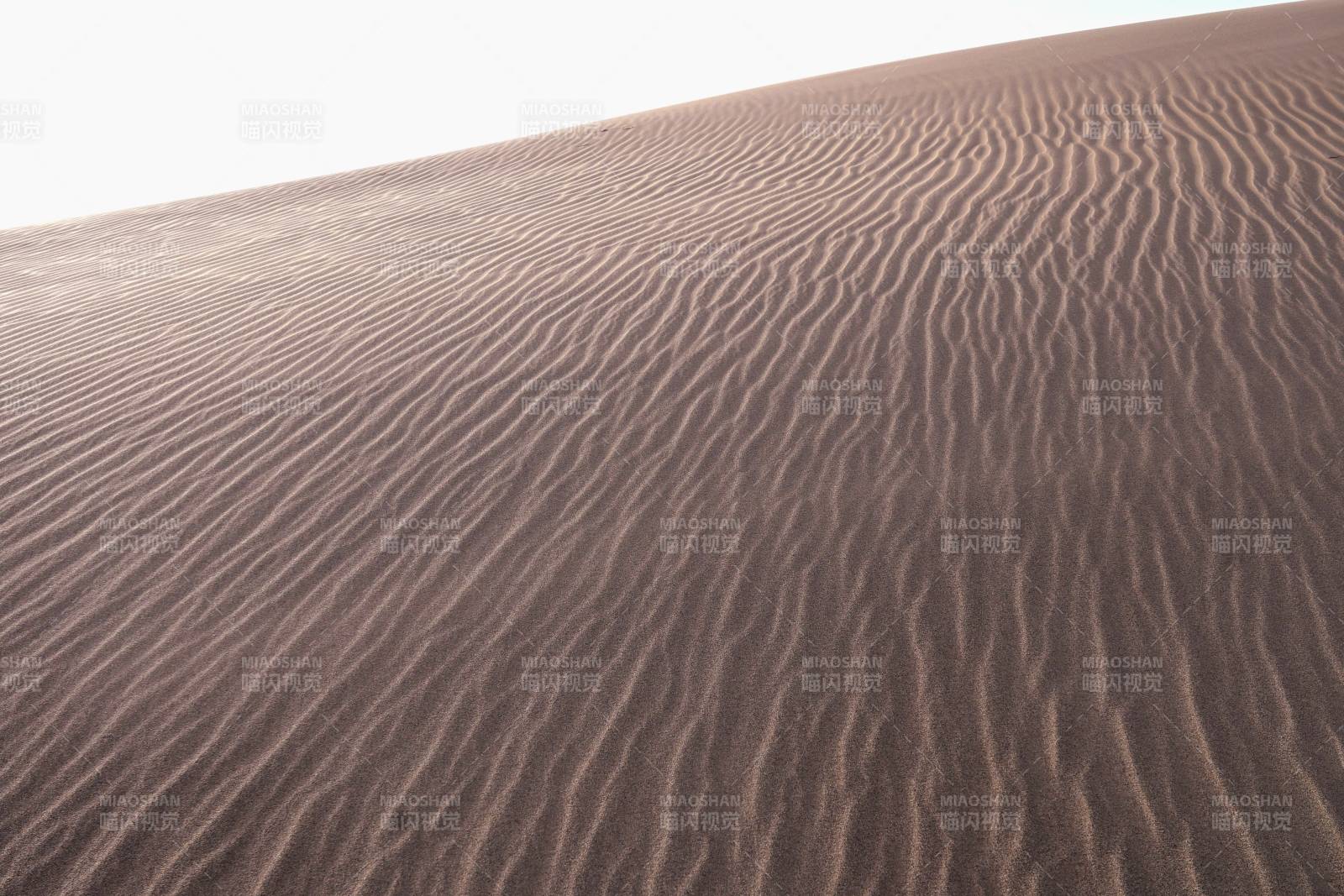 罗布泊沙漠景观图片